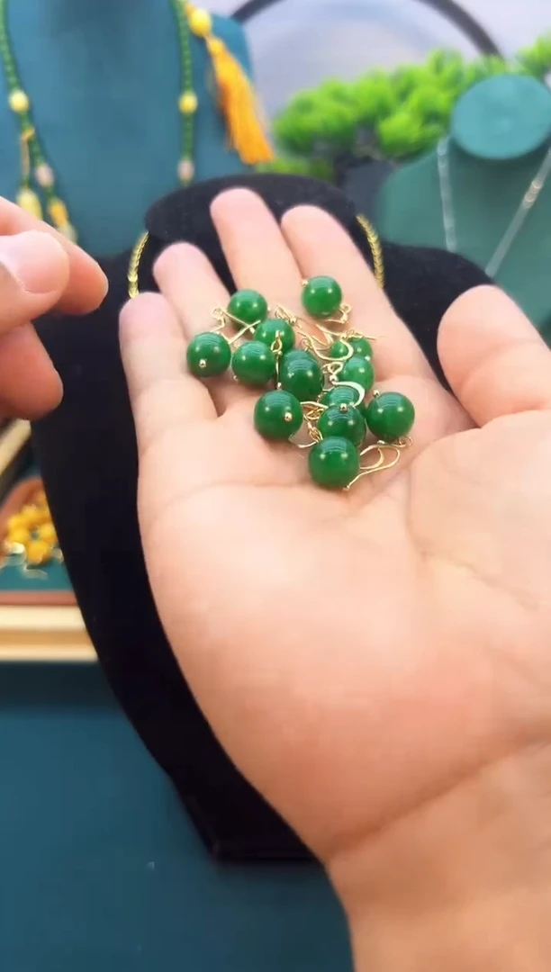 翡翠14K金镶嵌耳饰        E02