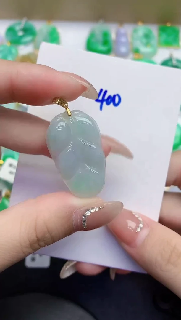 颈饰未镶嵌翡翠缅甸天然翡翠A货