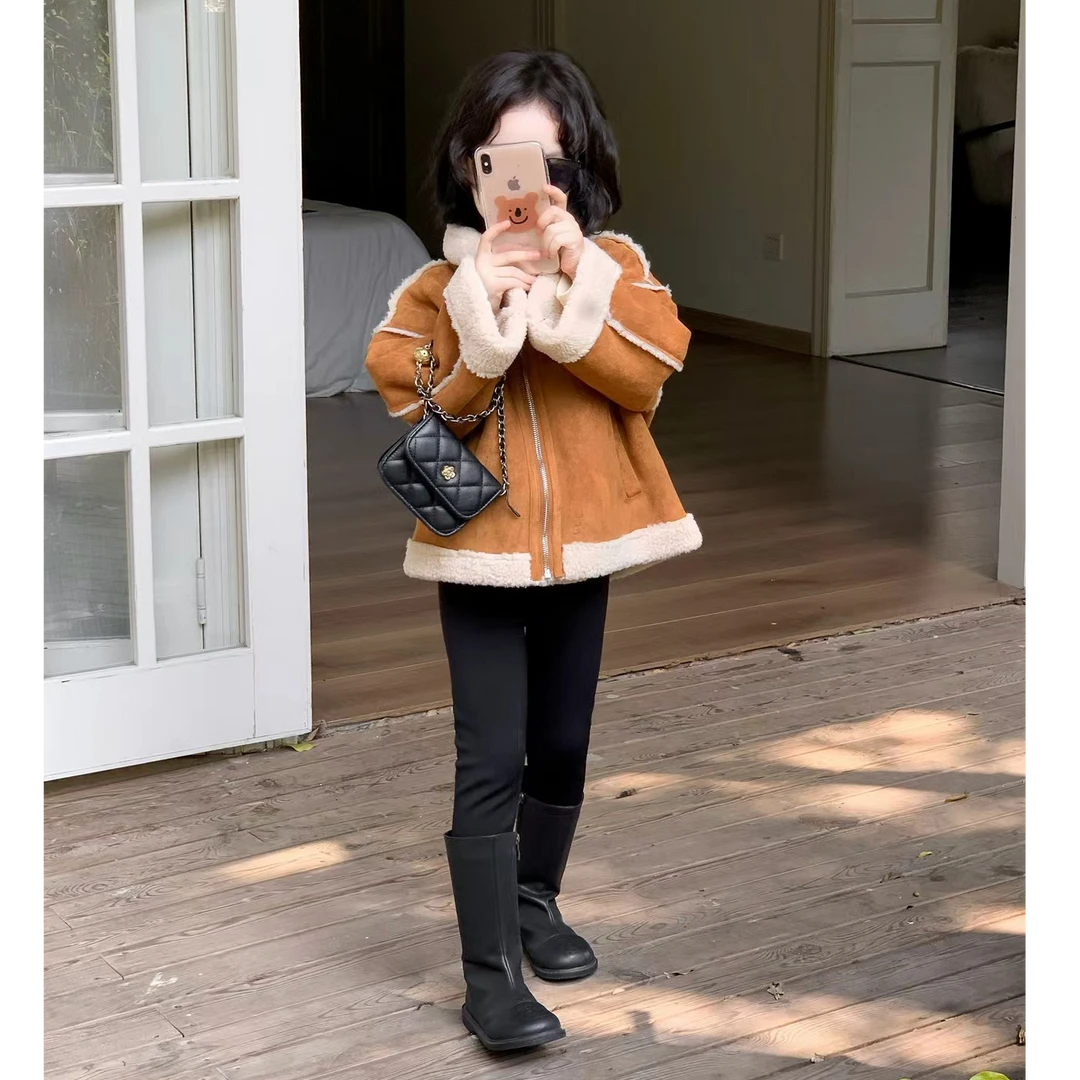 壹妈童装女童韩版拉链纯色翻领休闲风套装咖色时髦外套加绒瑜伽裤