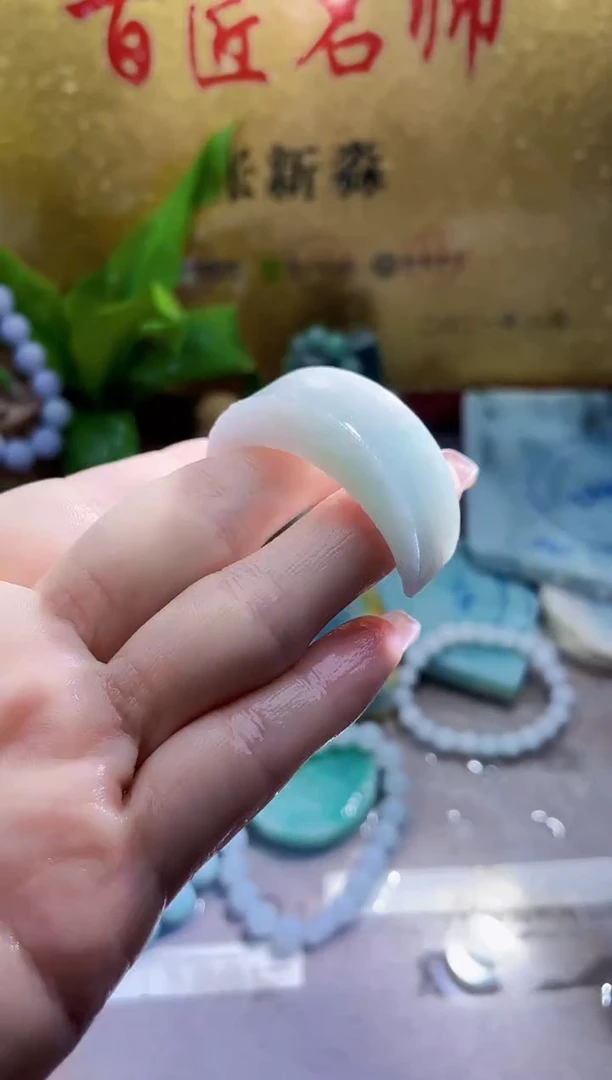 未镶嵌挂件翡翠小梦44