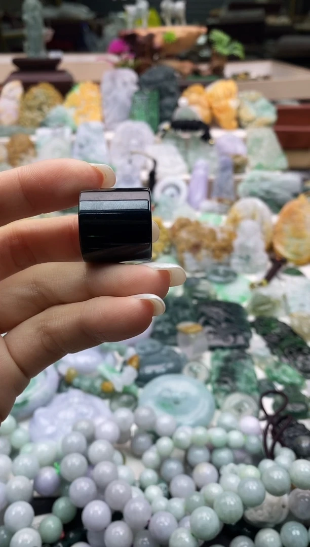 颈饰未镶嵌翡翠008