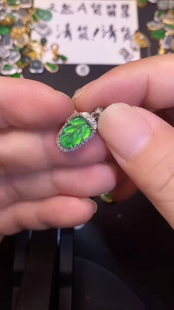 吊坠(不含链)银S925镶嵌翡翠1