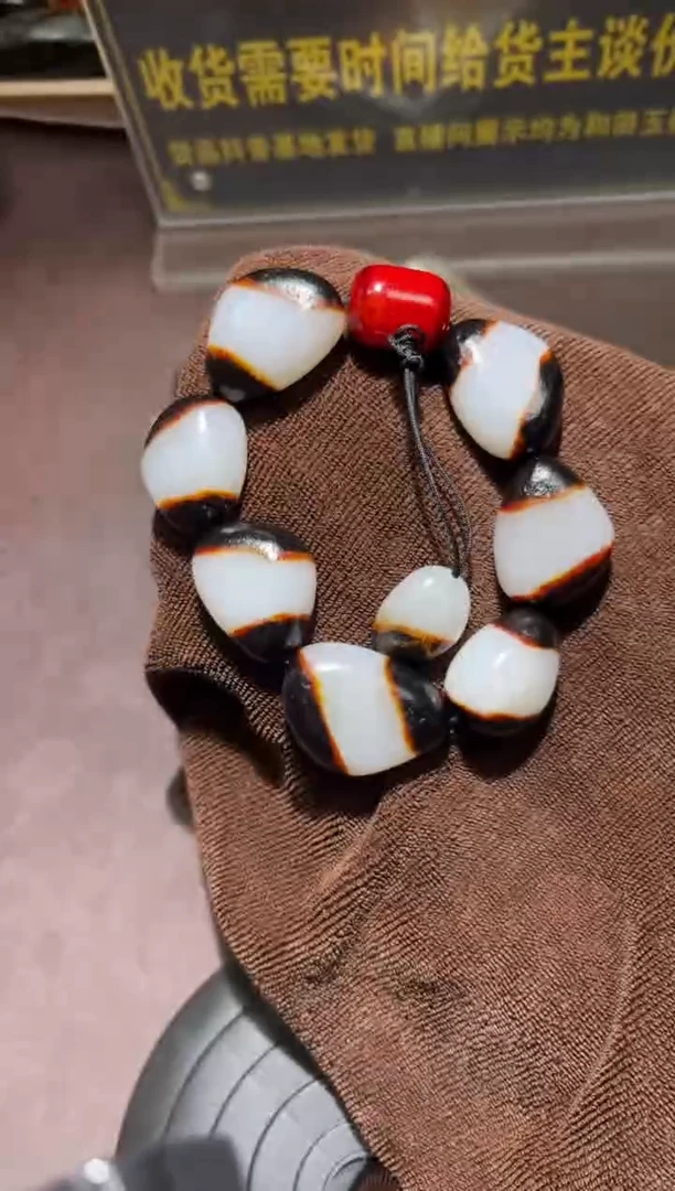 和田玉（子料）未镶嵌挂件YL-WW-7.5-76