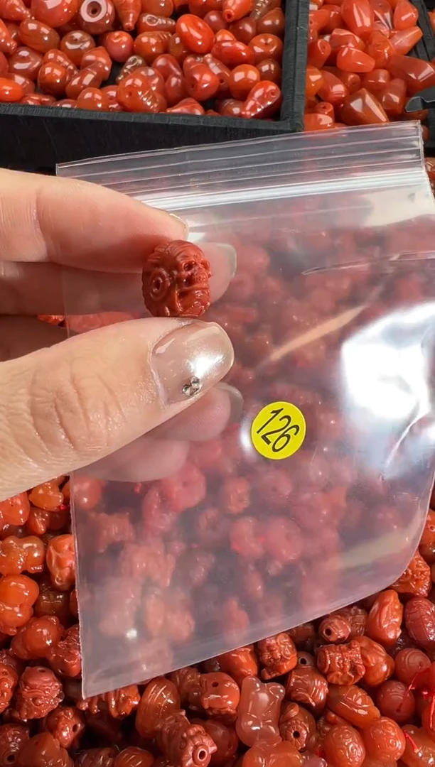 【闪购商品】南红玛瑙颈饰未镶嵌1