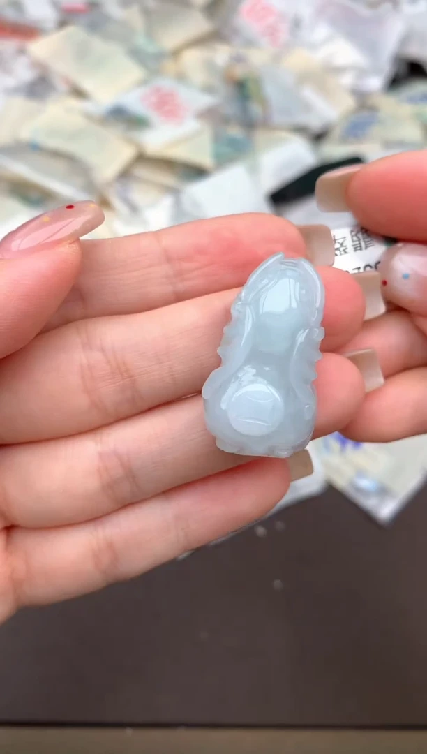未镶嵌挂件翡翠一大象