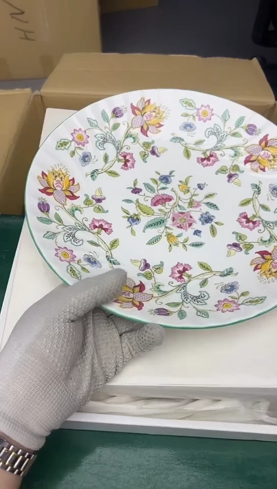 【闪购商品】中古回流瓷器好看，谨慎参拍