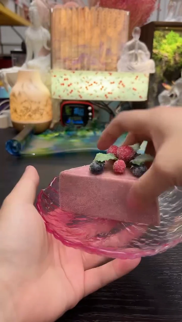 粉色冰光小圆盘粉色冰光小圆盘