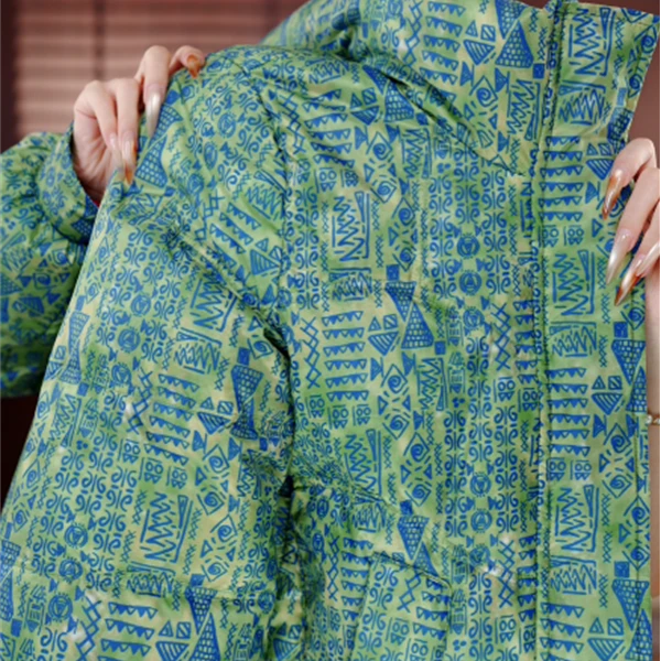 2025专柜原版正品轻奢高级羽绒服品质加厚保暖白鸭绒外套
