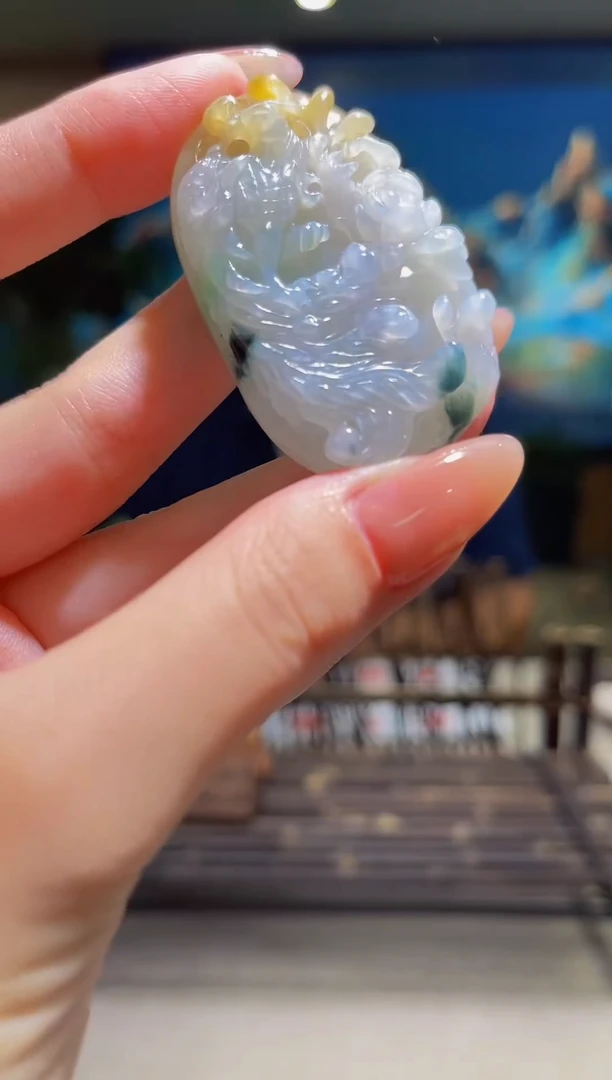 翡翠未镶嵌颈饰MFC060536