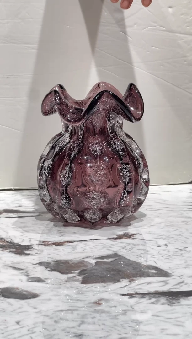 烟紫色钱袋琉璃小花瓶