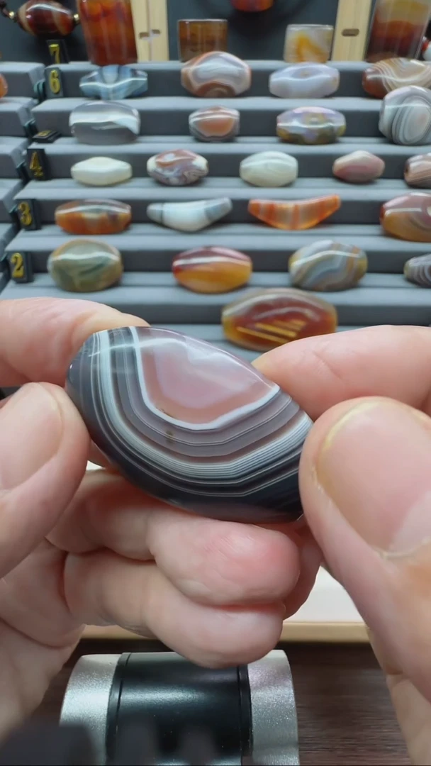 未镶嵌颈饰玛瑙/玉髓玛瑙44*28*11