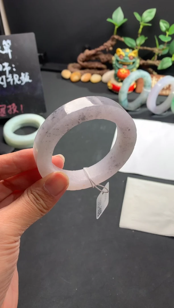 定制翡翠手镯未镶嵌淡紫乌鸡正圈53.5-55