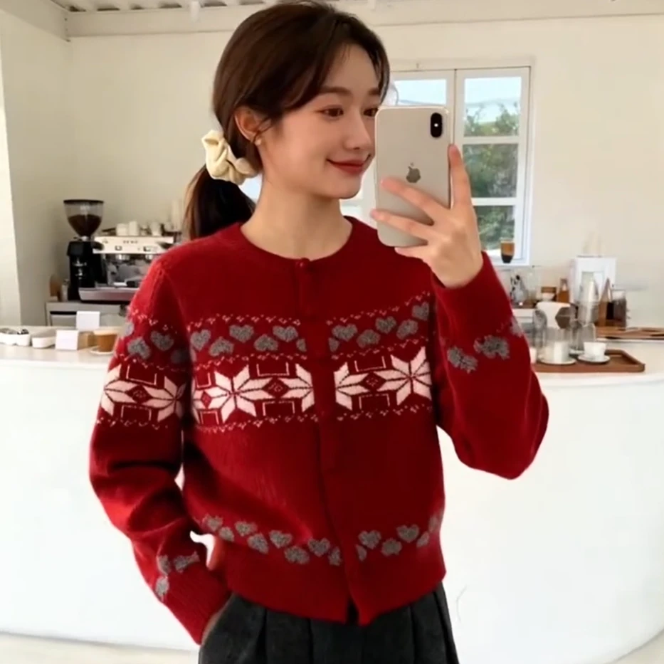 大码洋气新年红色毛衣秋冬外穿胖mm费尔岛宽松显瘦针织开衫外套