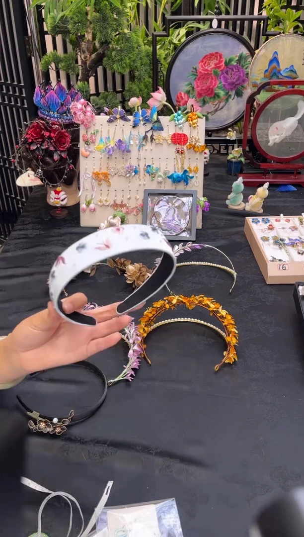 织绣命**定非遗手工苏绣饰品