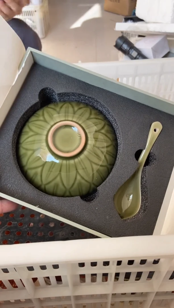 杯无运费险有瑕疵的摄影的产品有使用过的痕迹有点脏介意勿拍