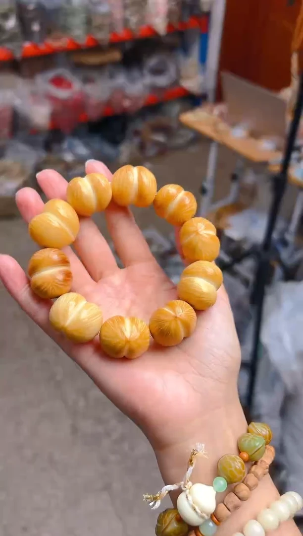 吊坠菩提根/象牙果黄色屁桃单圈