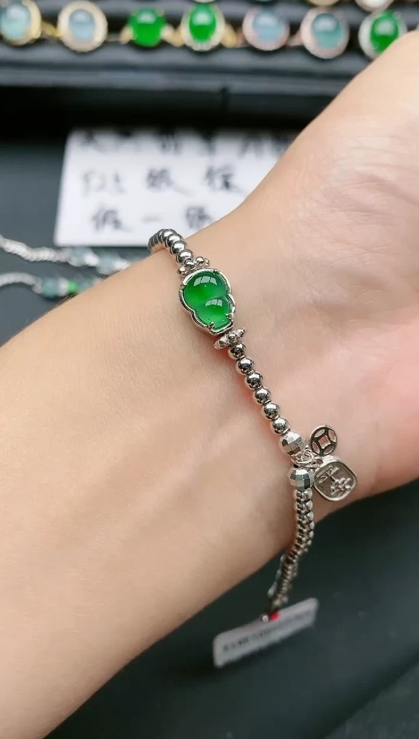 翡翠戒指银S925镶嵌111111