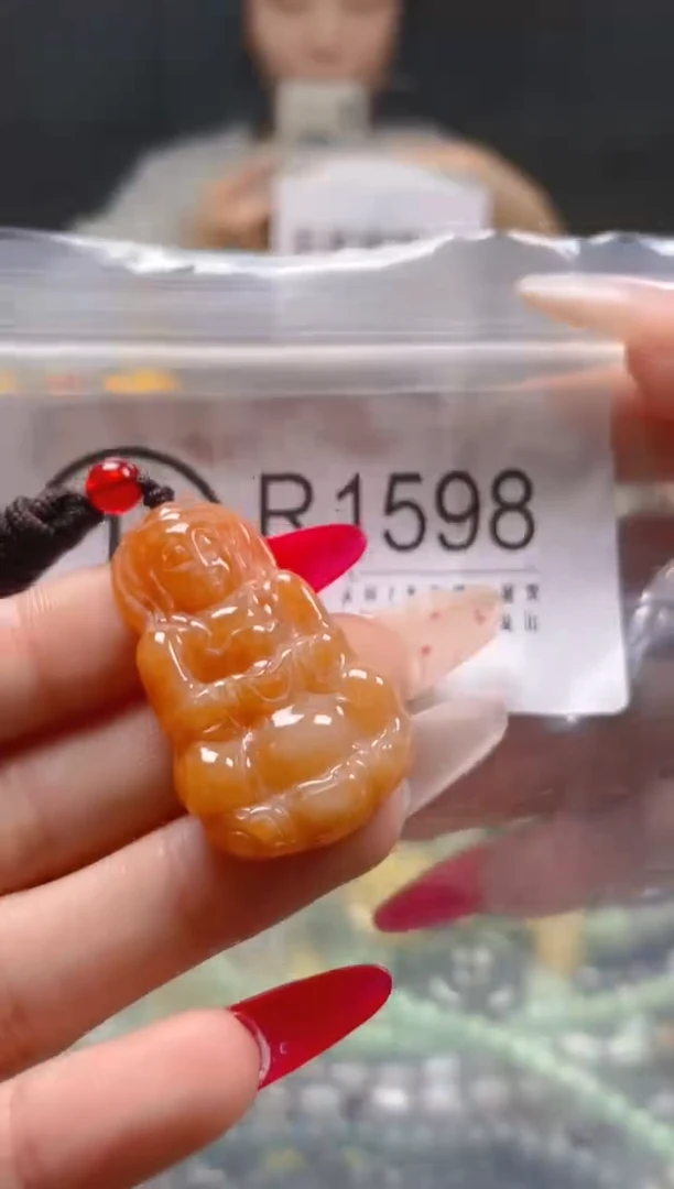【闪购商品】翡翠颈饰未镶嵌/R/翡翠A货一图一物