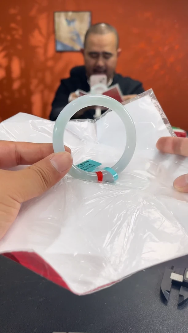 未镶嵌手镯翡翠7  54