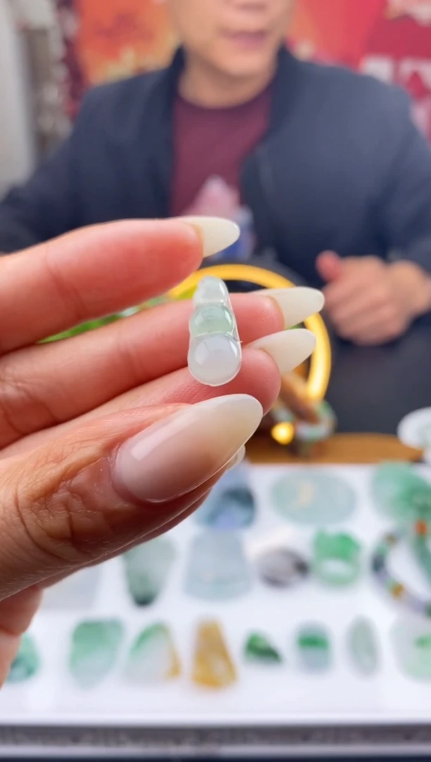 【闪购商品】定制翡翠未镶嵌毛货商品 不退换/2239