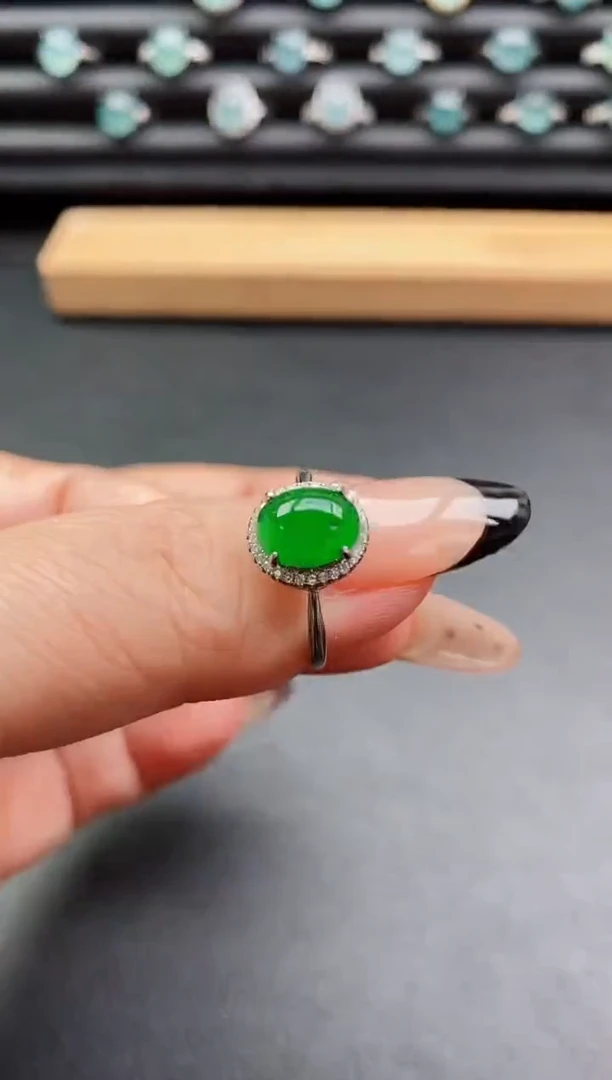 银S925镶嵌戒指翡翠1