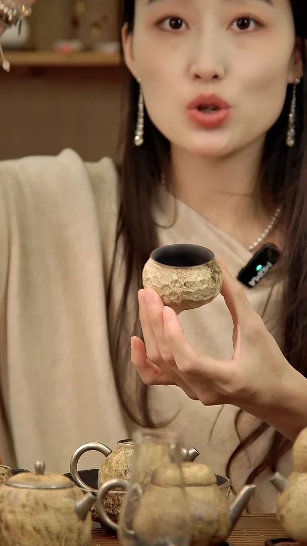 言野手作 粉引仿古三足杯