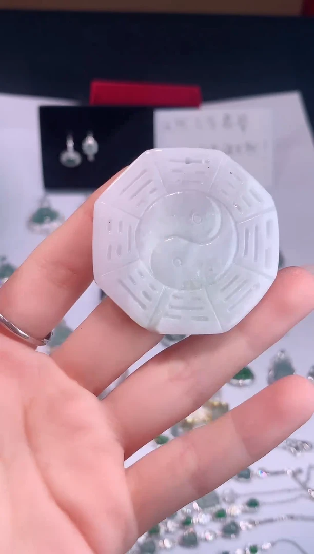 颈饰未镶嵌翡翠0芹0翡翠珠宝705