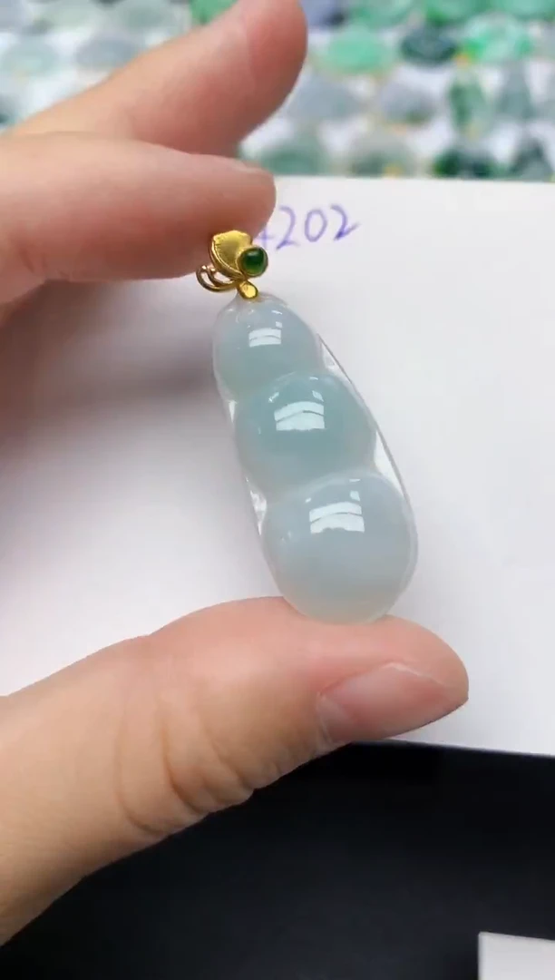 颈饰18K金镶嵌翡翠天然缅甸A货翡翠百元以上9元证书费自理