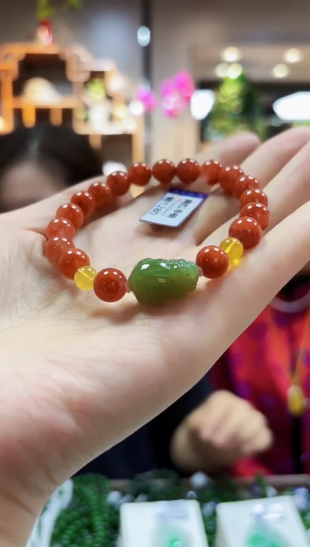 【闪购商品】南红玛瑙手链未镶嵌9+手链