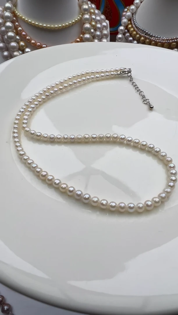 淡水珍珠未镶嵌颈饰1