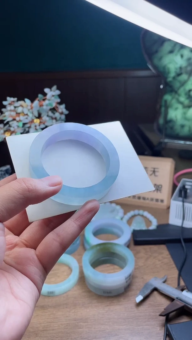 【闪购商品】定制翡翠手镯未镶嵌定制