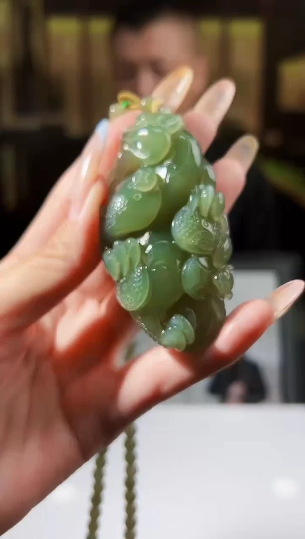 定制和田玉玉界匠心天然和田玉