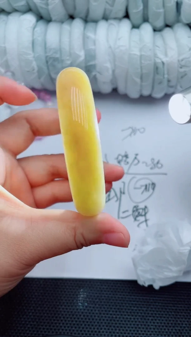 石英质玉手镯未镶嵌A42-58-59