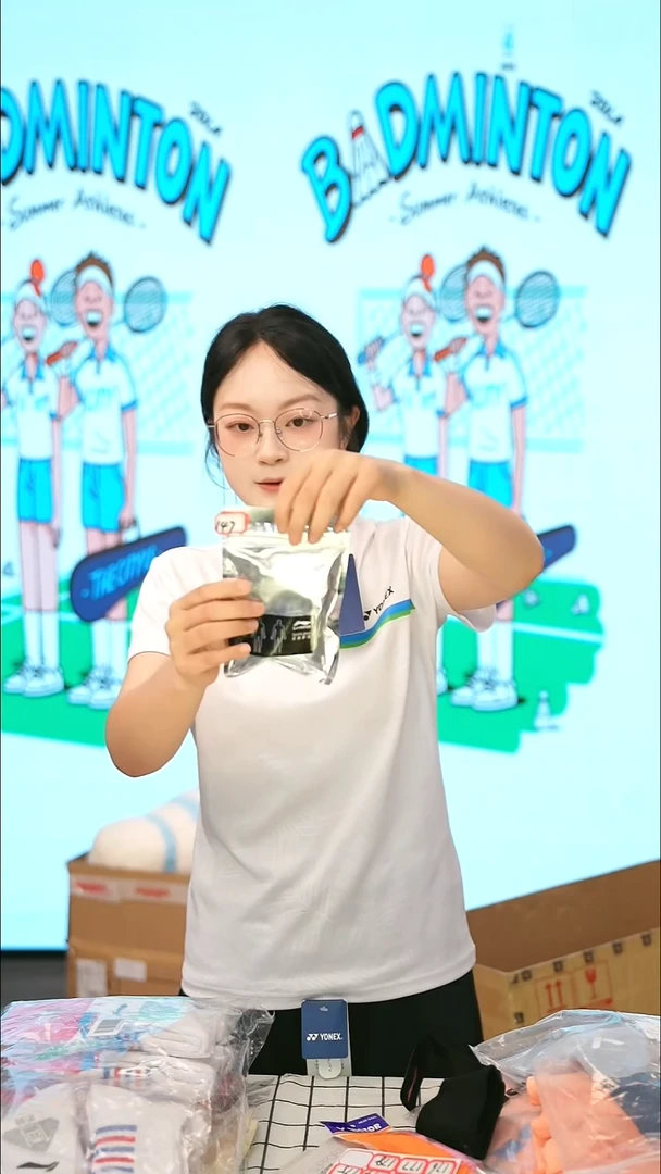 147号衣服清仓不退不换！护腕