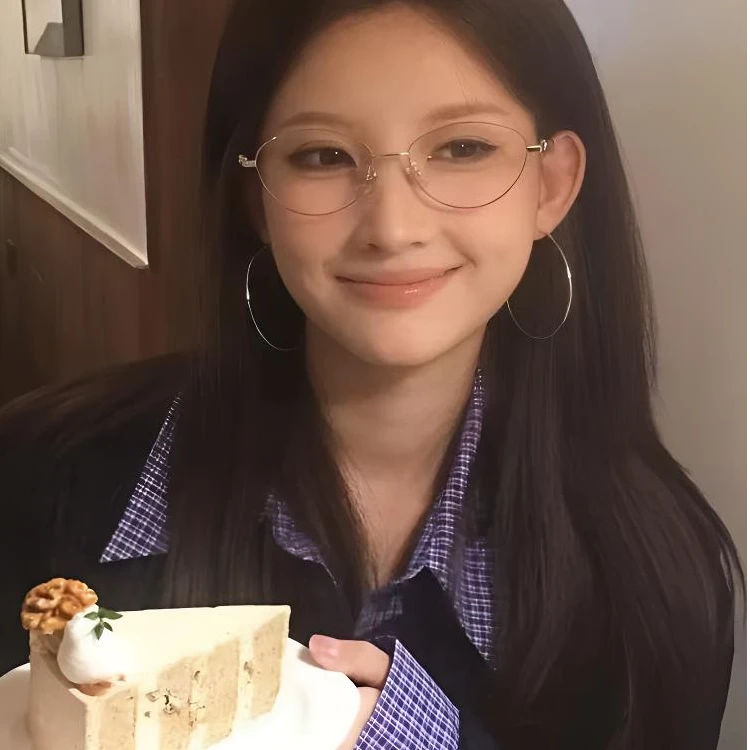 茸仔同款韩系氛围感金丝猫眼眼镜近视可配有度数素颜防蓝光眼睛架
