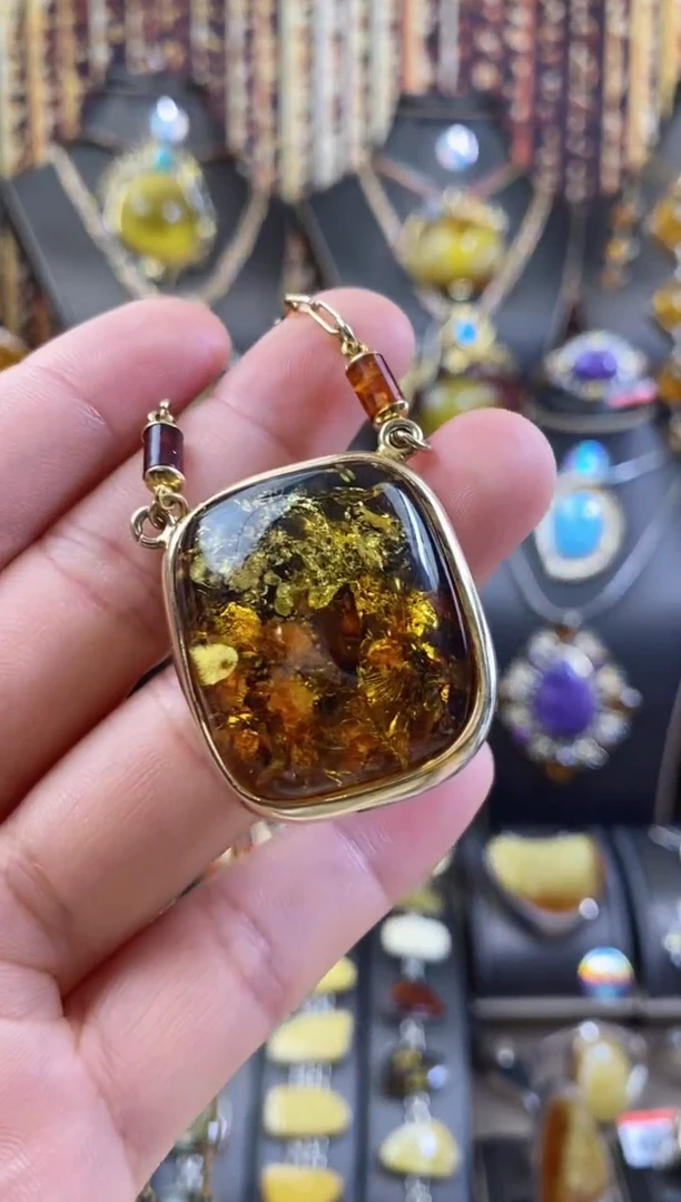 银S925镶嵌颈饰琥珀绿珀吊坠