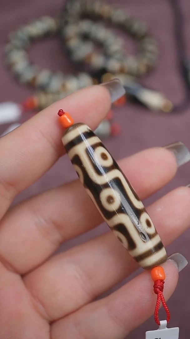 【闪购商品】玛瑙/玉髓颈饰未镶嵌蚀花玛瑙珠定制编绳