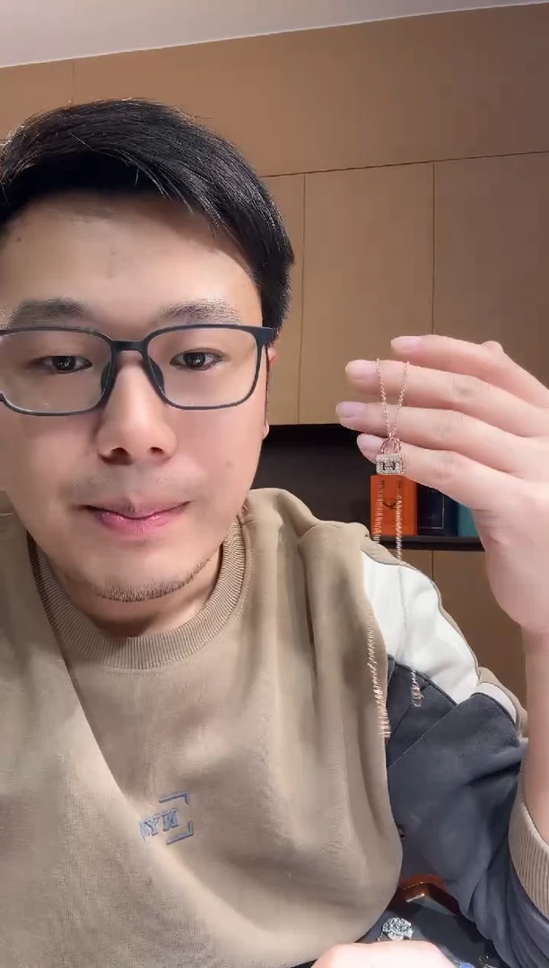 【闪购商品】钻石套链18K金镶嵌k玫康康包套链GHJ