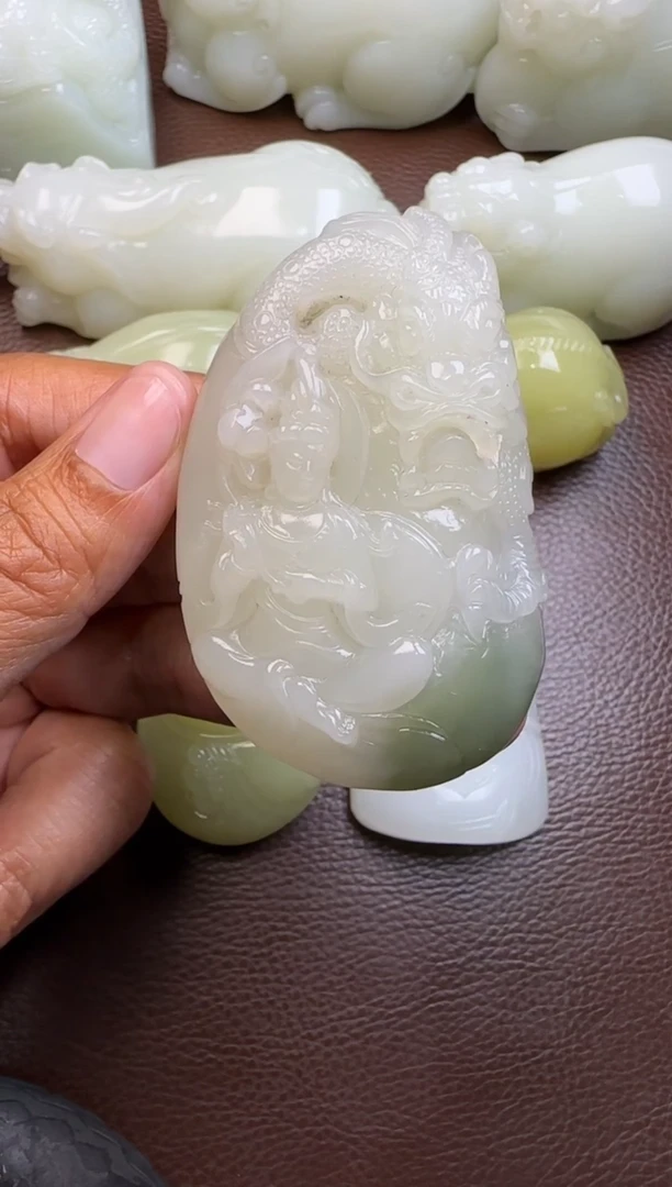 和田玉未镶嵌挂件挂件