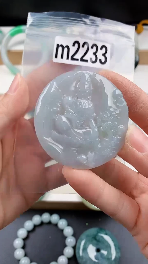 颈饰未镶嵌翡翠天然翡翠吊坠挂件