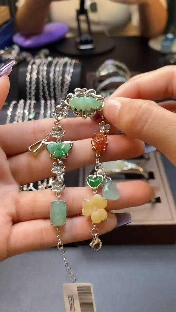 颈饰银S925镶嵌翡翠净货15342