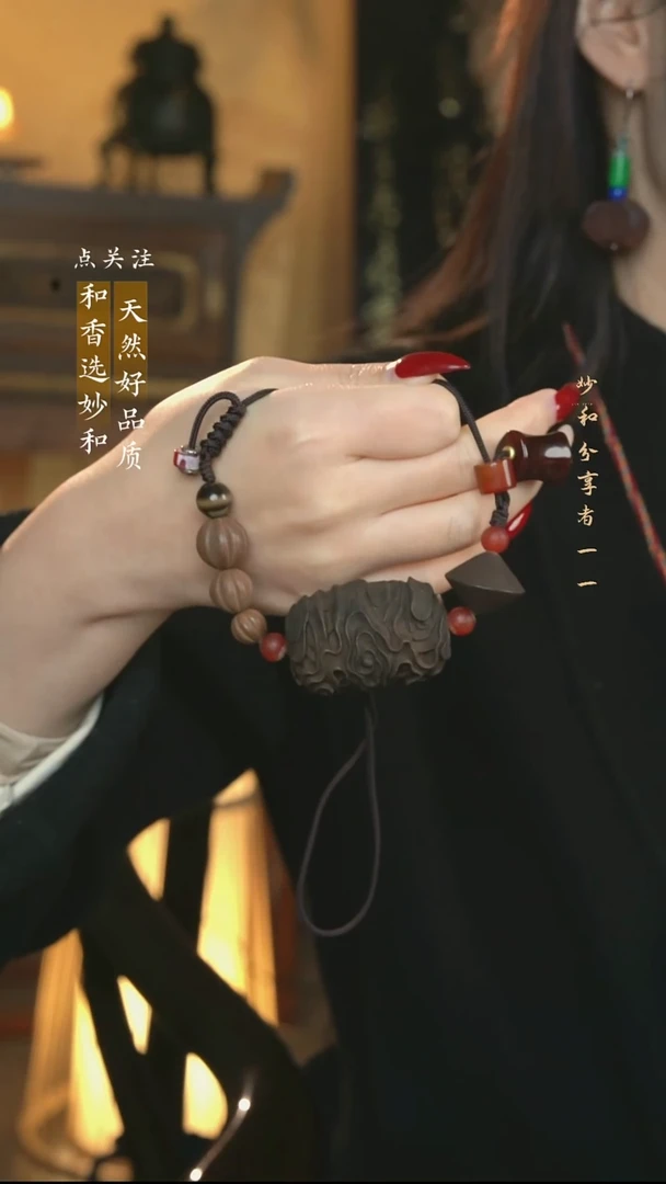 泥塑归真 祥云桶珠设计款脖挂