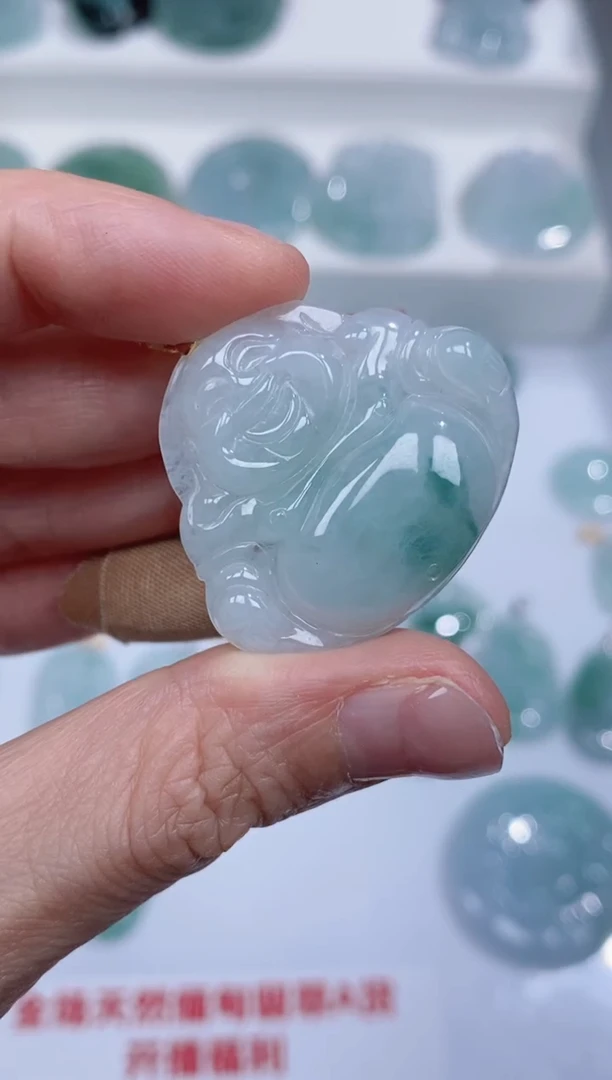 颈饰银S925镶嵌翡翠吊坠