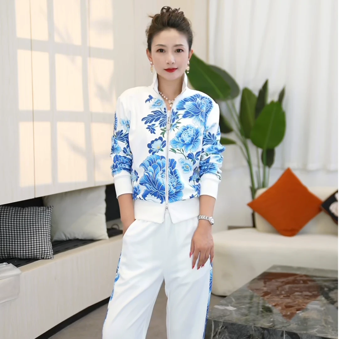 【WW】新款简约兰莲花休闲显瘦立领气质减龄长袖旅游套装2537002