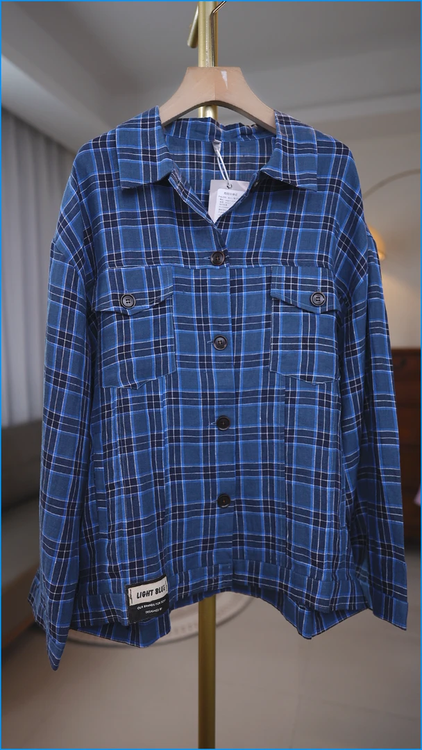 C2-3-4-82217 大版慵懒感格子衬衫-冯丽丽