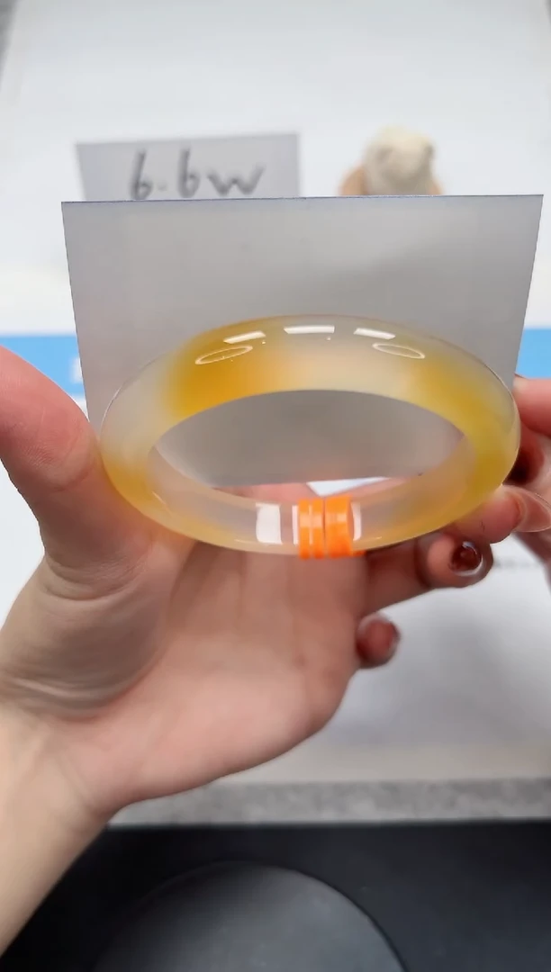 【闪购商品】玛瑙/玉髓手镯未镶嵌188/香槟61.7