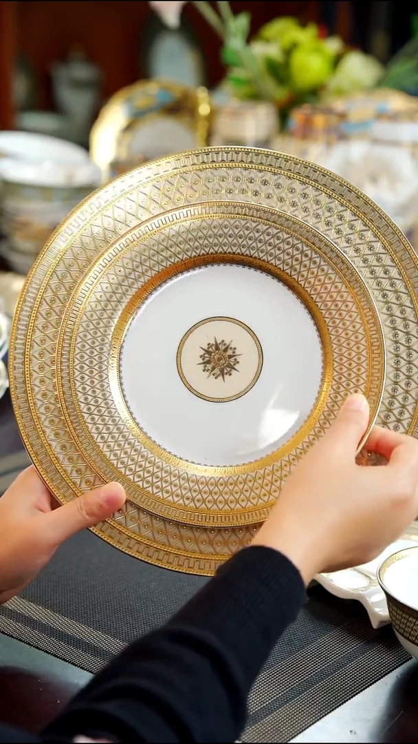 瓷片10.5英寸平盘+8英寸平盘  1套