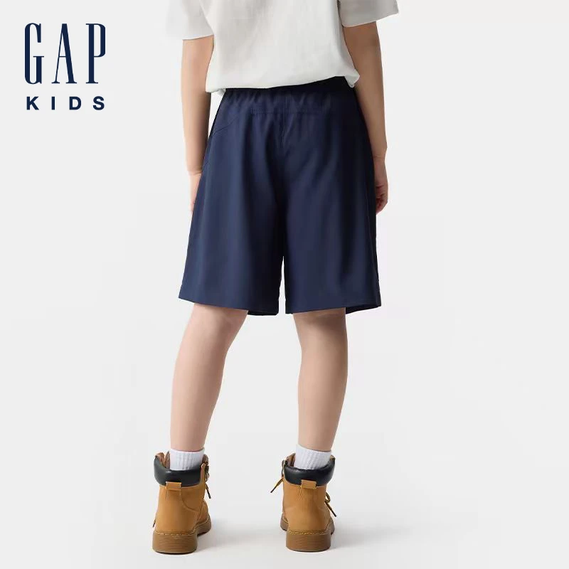 Gap男童春季新款logo暗格纹松紧腰衣服短裤五分裤儿童装673821