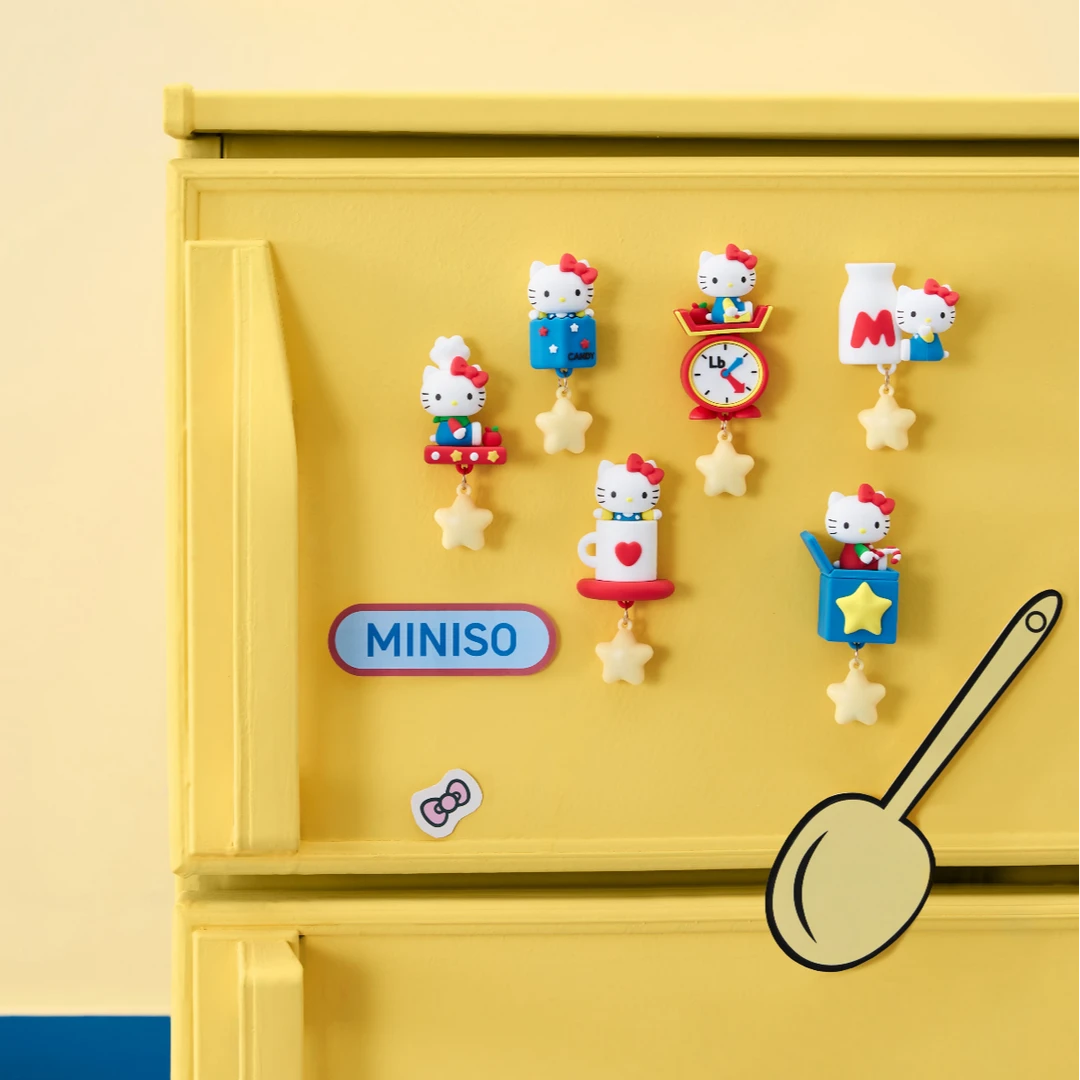 Hello Kitty复古餐厅星星发光冰箱贴盲盒