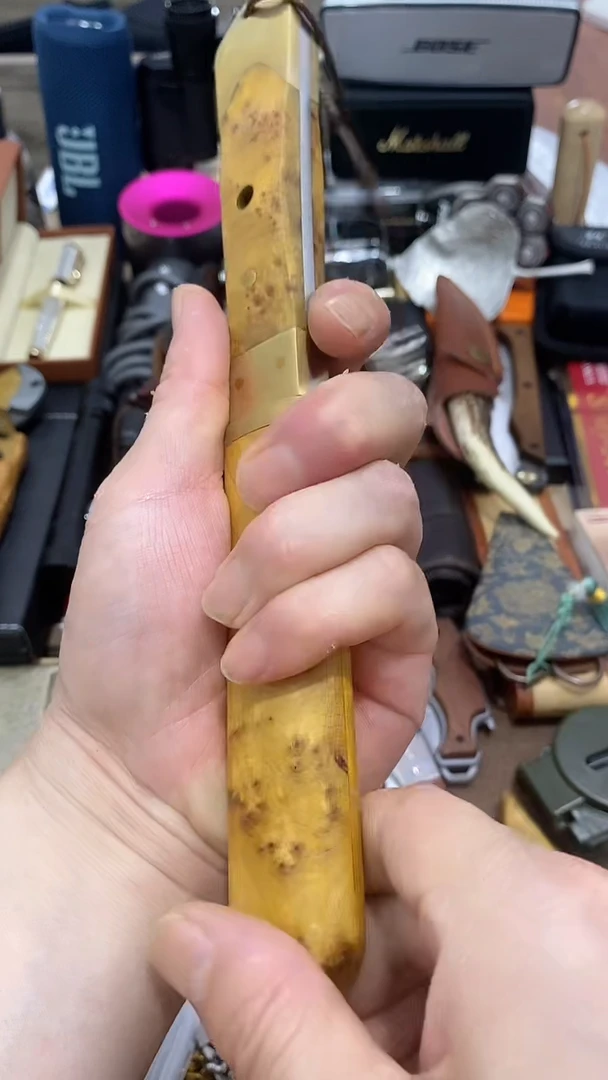 瓷片闪购商品 如图所示